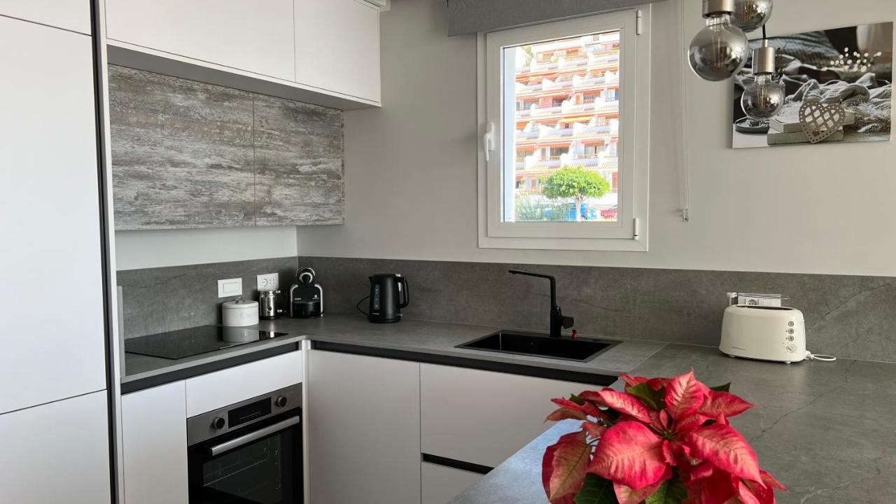 Boutique Studio, Sea Views Of Las Vistas And Free Wifi Playa de las Americas  Exteriör bild